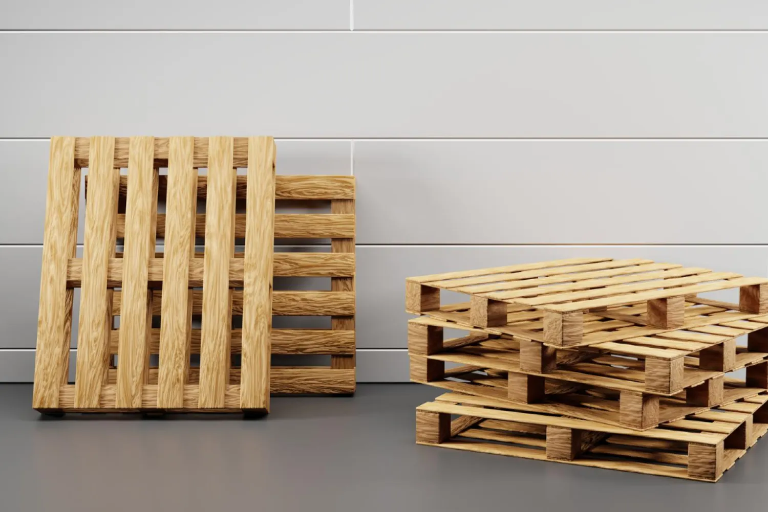 Plastic vs Wooden Pallets